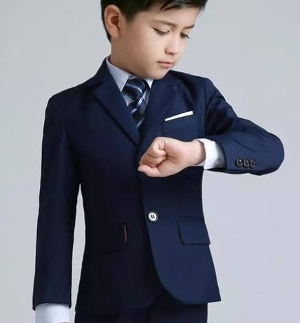 Wedding Planner Categoría del anuncio Alquiler de ternos para niños – Alquiler de ternos talla 6 al 16 – Alquiler de ternos cerca de mi – Terno para niño